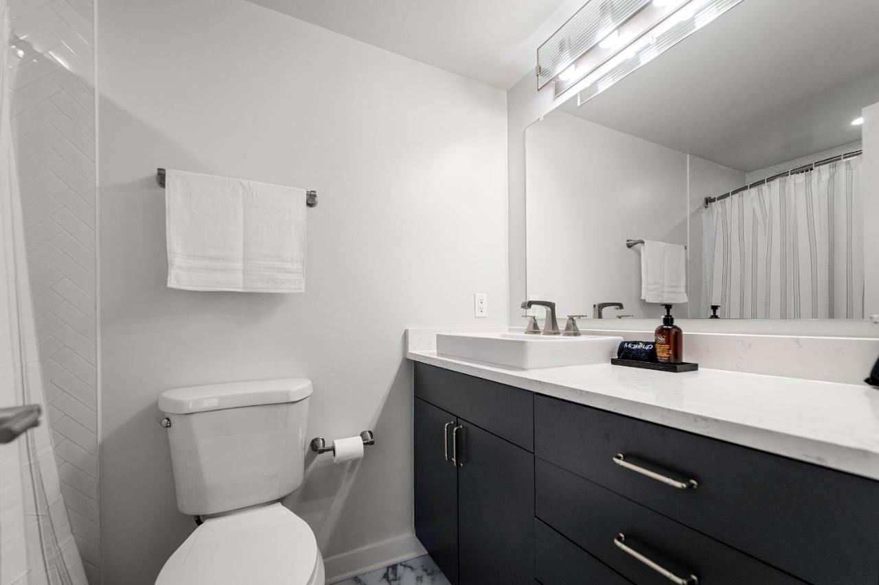 Urbandelight Crystal City Mins To Dc Free Parking Arlington Exterior foto
